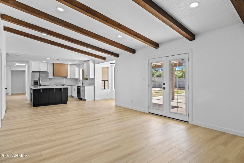 39 Vinedo Ln, Tempe, AZ 85284