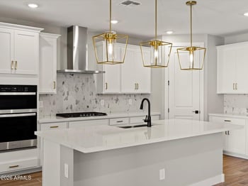 390 Flatiron Trl, Apache Junction, AZ 85120