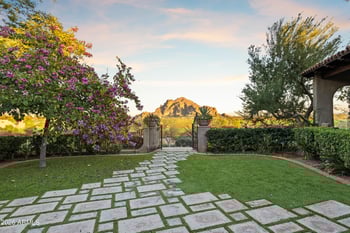 3900 Bethany Home Rd, Paradise Valley, AZ 85253