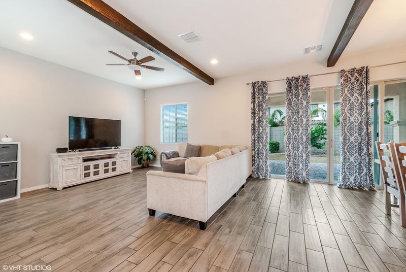3900 S Bell Pl, Chandler, AZ 85286