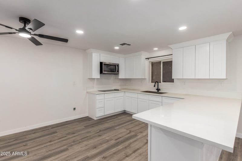 3901 Elm St, Phoenix, AZ 85019