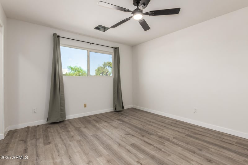 3901 Elm St, Phoenix, AZ 85019