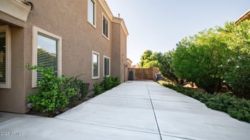 3901 Halsted Dr, Chandler, AZ 85286