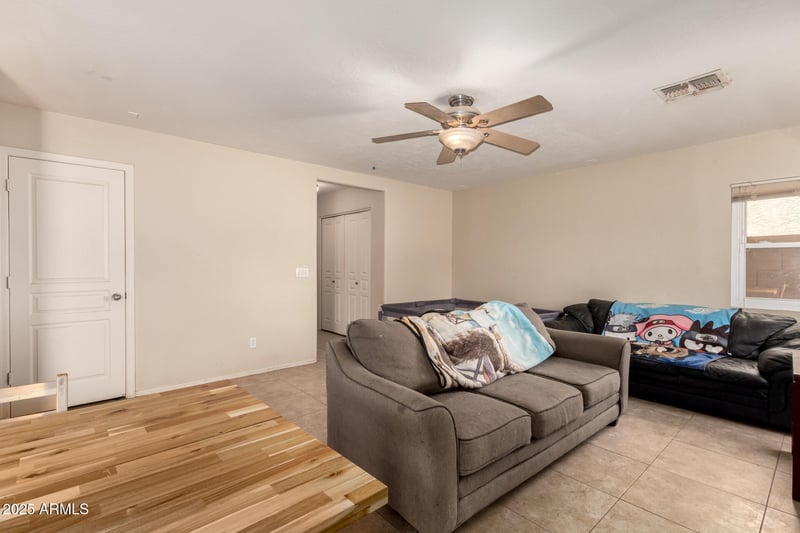 3901 Morenci Rd, San Tan Valley, AZ 85143