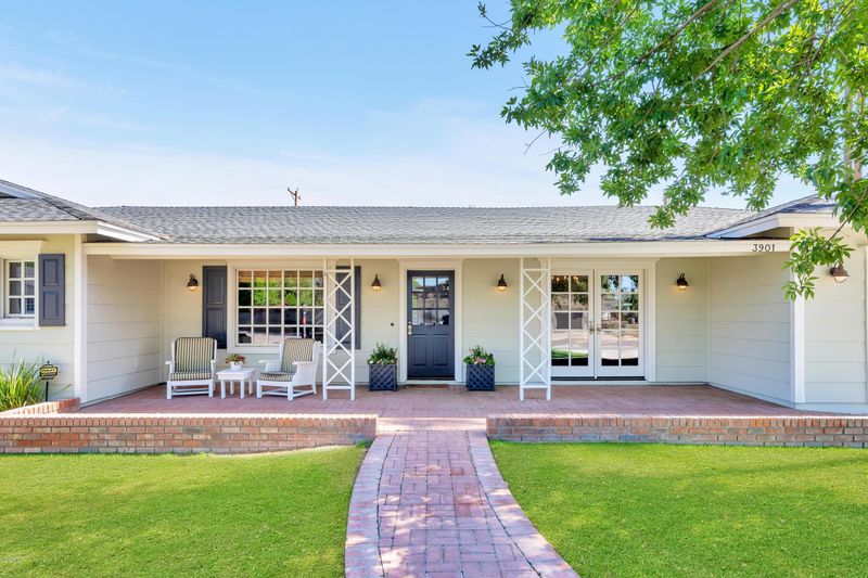 3901 N 54th Way, Phoenix, AZ 85018