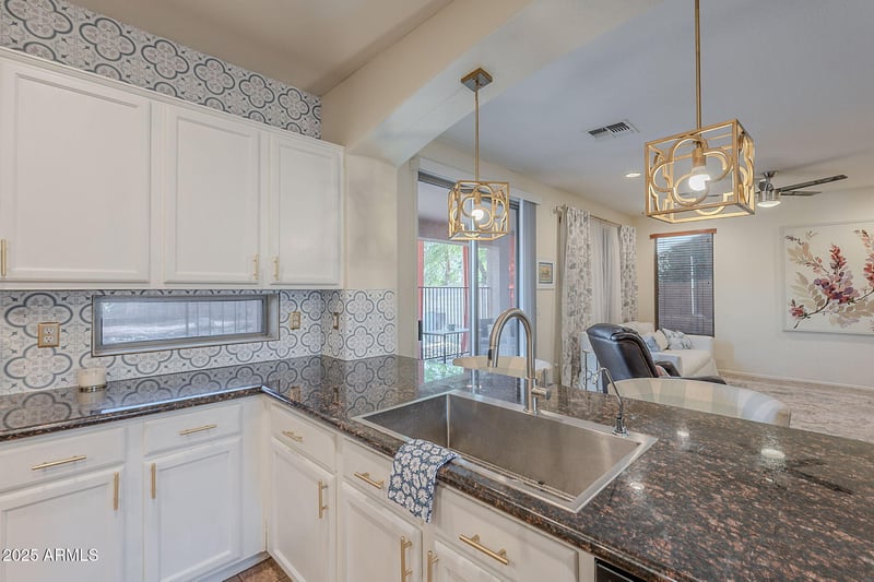 3901 Packard Dr, Gilbert, AZ 85298