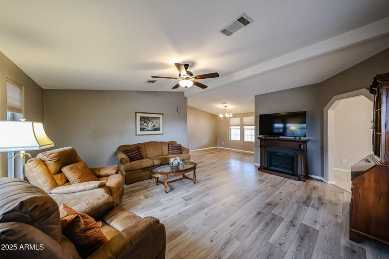 3901 Pinnacle Peak Rd #87, Phoenix, AZ 85050