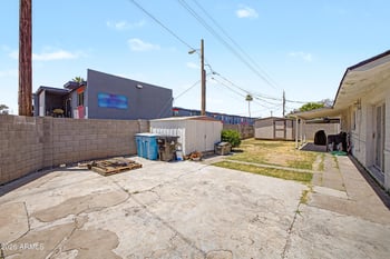 3901 Elm St, Phoenix, AZ 85019