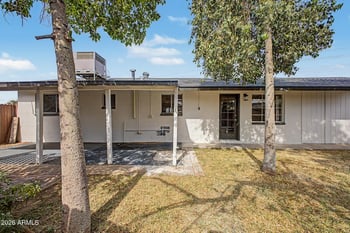 3901 Griswold Rd, Phoenix, AZ 85051