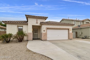39013 N Luke Ln, San Tan Valley, AZ 85140