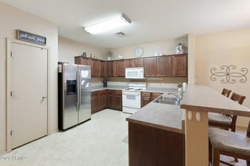 39013 N Luke Ln, San Tan Valley, AZ 85140