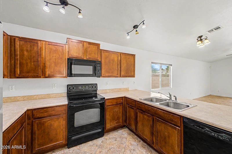 3902 Pinto Valley Rd, San Tan Valley, AZ 85143