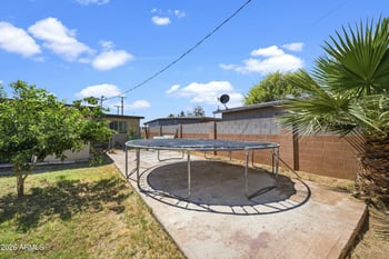 3902 Monte Vista Rd, Phoenix, AZ 85009