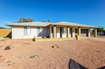 3902 Davidson Ln, Phoenix, AZ 85051
