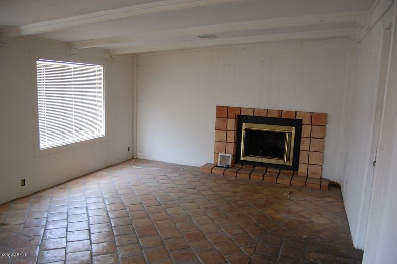 3902 W Tuckey Ln, Phoenix, AZ 85019