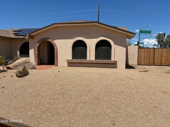 3902 W Villa Theresa Dr, Glendale, AZ 85308