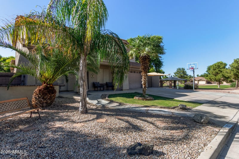 39022 Patricia Ave, San Tan Valley, AZ 85140