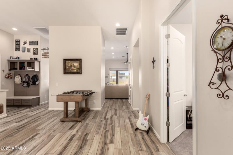 39024 11th Ave, Phoenix, AZ 85086