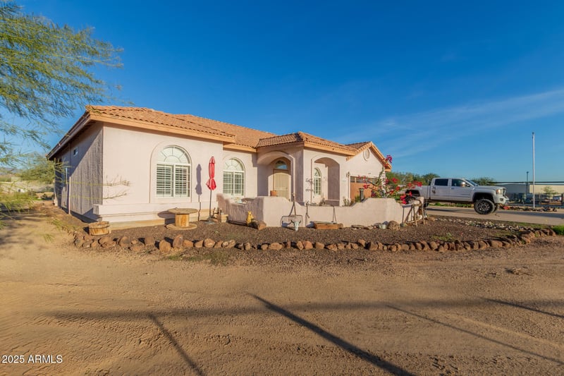 39029 21st Ave, Phoenix, AZ 85086