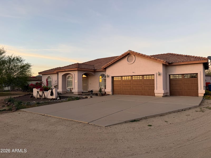 39029 21st Ave, Phoenix, AZ 85086