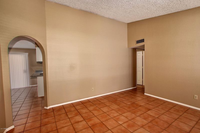 3903 E Holmes Ave, Mesa, AZ 85206