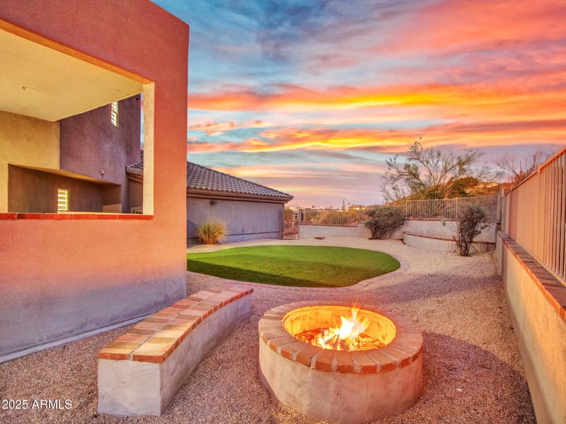 3903 Melody Dr, Phoenix, AZ 85042