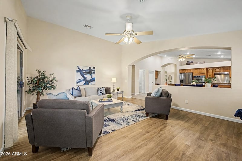 3903 W Grandview Rd, Phoenix, AZ 85053
