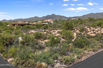 39034 N Fernwood Ln #10, Scottsdale, AZ 85262