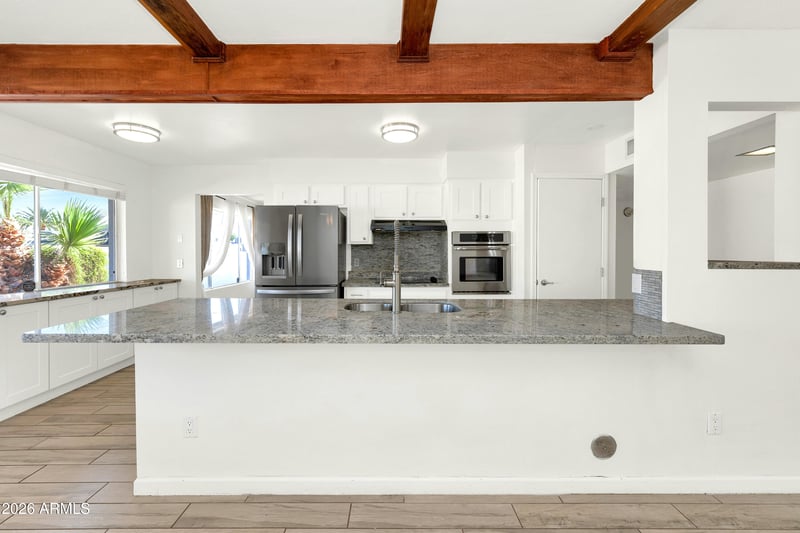 3904 E Sahuaro Dr, Phoenix, AZ 85028