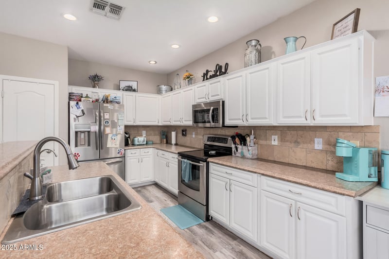 3904 Sinova Ave, Gilbert, AZ 85297