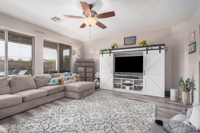 3904 Sinova Ave, Gilbert, AZ 85297