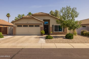 3905 Derringer Way, Gilbert, AZ 85297