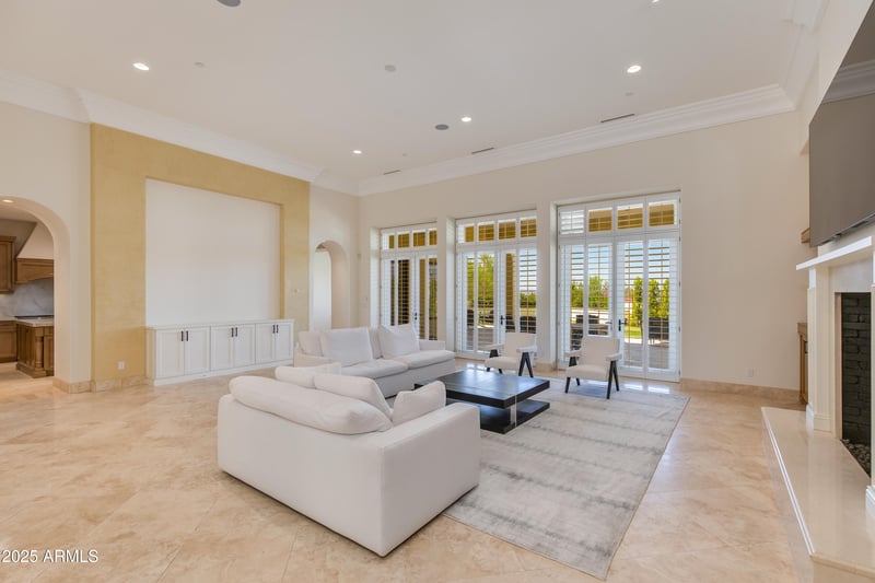 3905 Sierra Vista Dr, Paradise Valley, AZ 85253