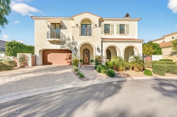 3906 Crittenden Ln, Phoenix, AZ 85018