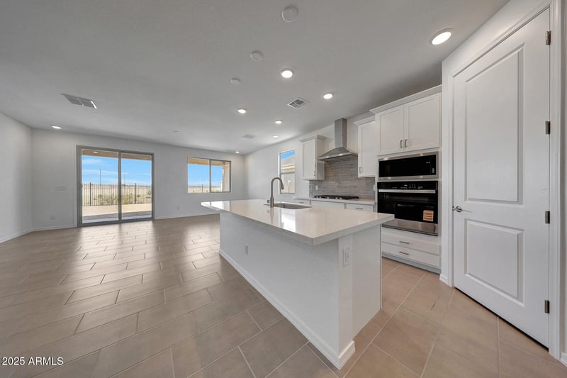 3907 241st Ln, Buckeye, AZ 85326
