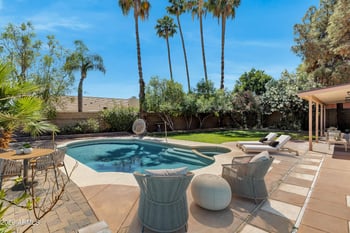 3907 Coconino St, Phoenix, AZ 85044