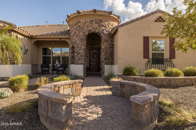 3907 Enrose St, Mesa, AZ 85205