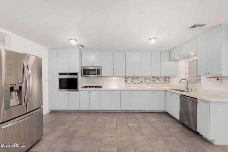 3907 Mulberry Dr, Phoenix, AZ 85018