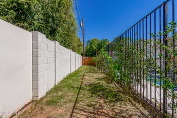 3907 Mulberry Dr, Phoenix, AZ 85018