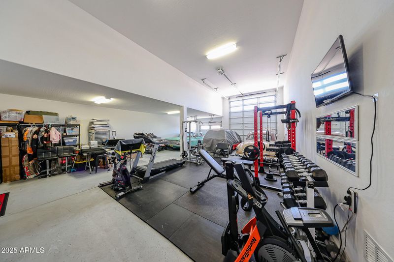 3907 S 75th Dr, Phoenix, AZ 85043