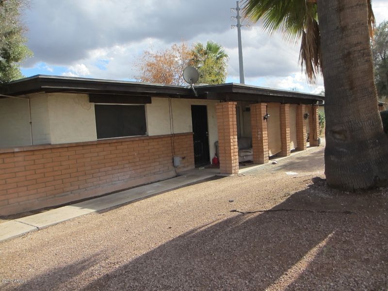 3907 S Priest Dr, Tempe, AZ 85281