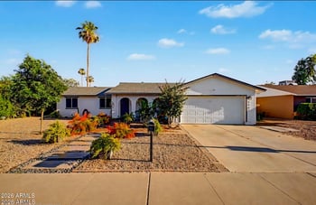 3907 Paradise Dr, Phoenix, AZ 85029