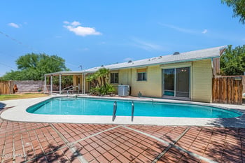 3907 State Ave, Phoenix, AZ 85051