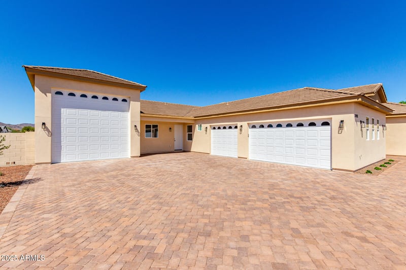 3908 197th Ave, Buckeye, AZ 85396