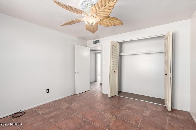 3908 Capitan Dreyfus Ave, Phoenix, AZ 85032