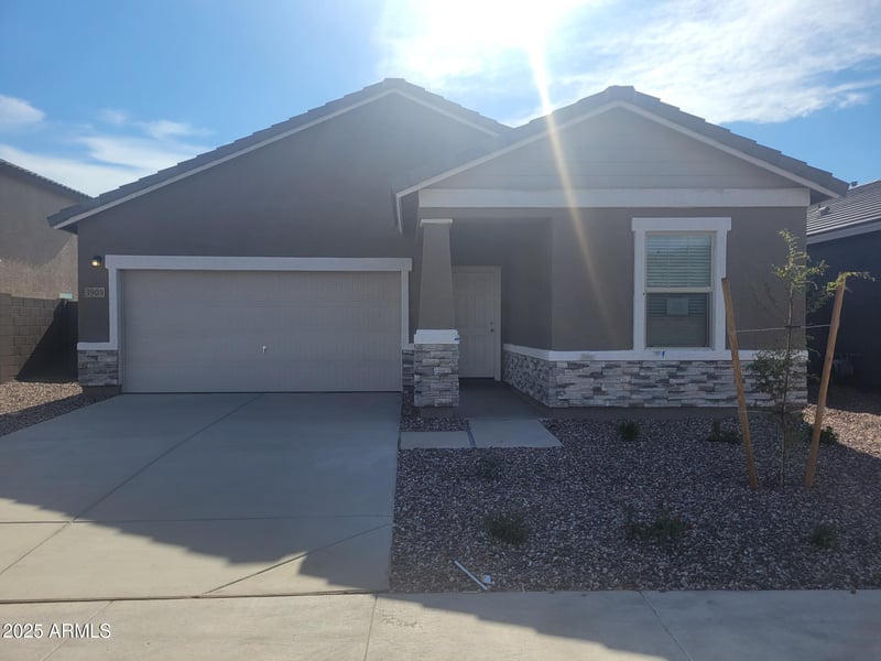 3909 Haley Dr, San Tan Valley, AZ 85143