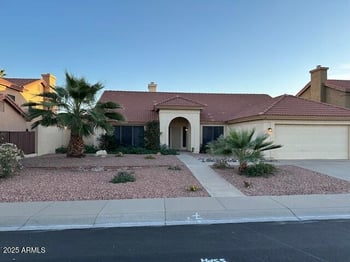 3909 Lavender Ln, Phoenix, AZ 85044