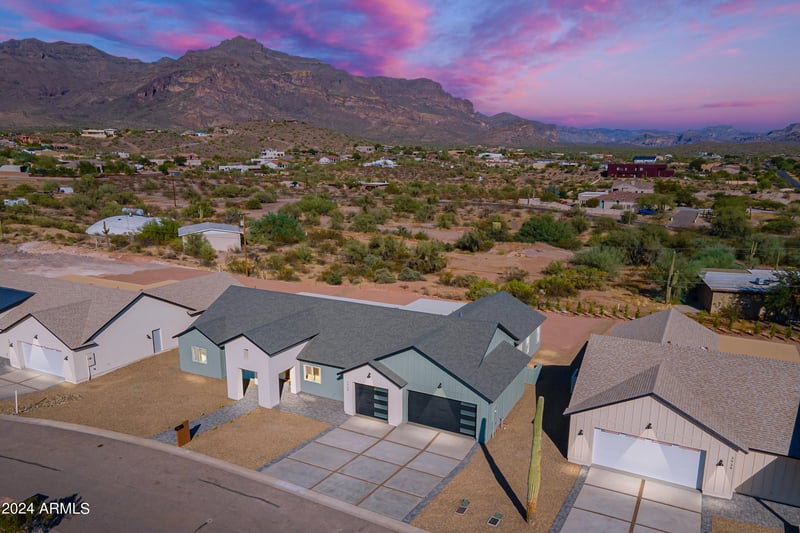 3909 S Veronica Ln, Gold Canyon, AZ 85118
