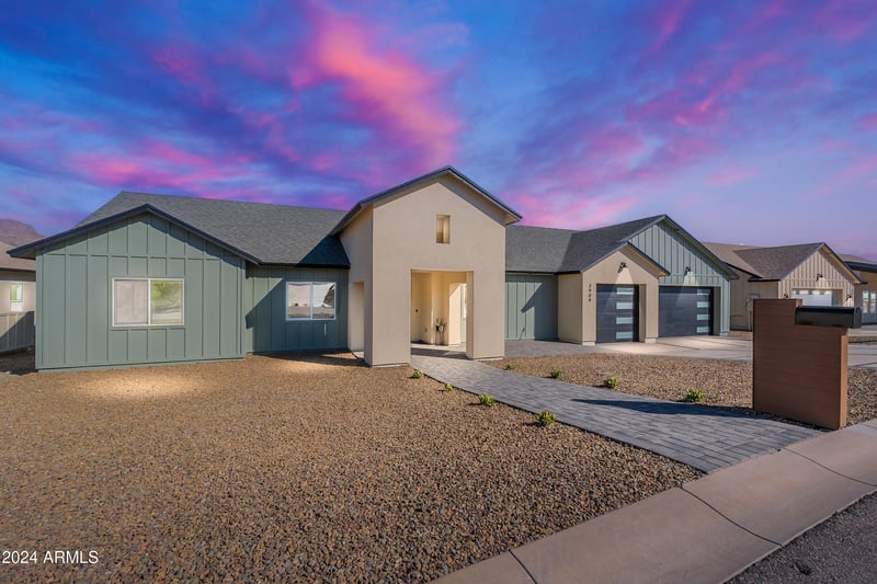 3909 S Veronica Ln, Gold Canyon, AZ 85118