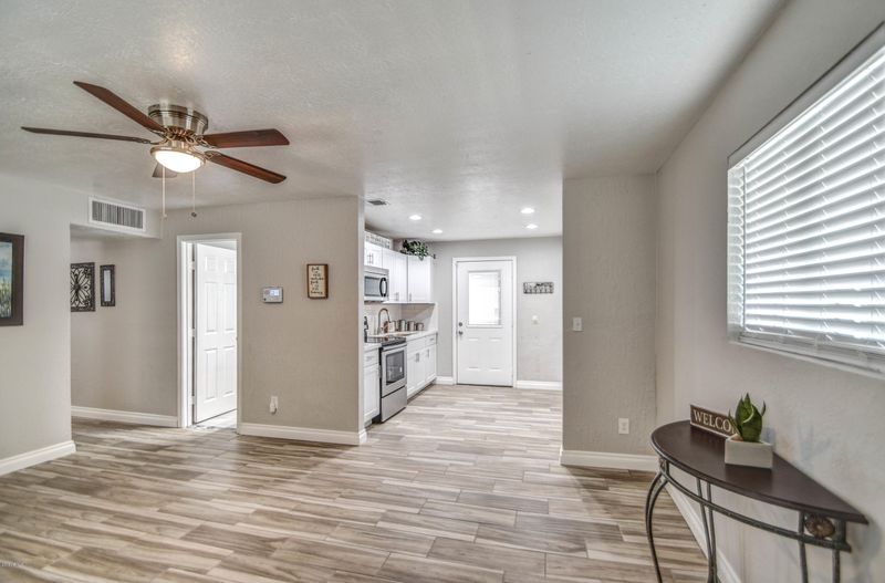3909 W Nancy Ln, Phoenix, AZ 85041